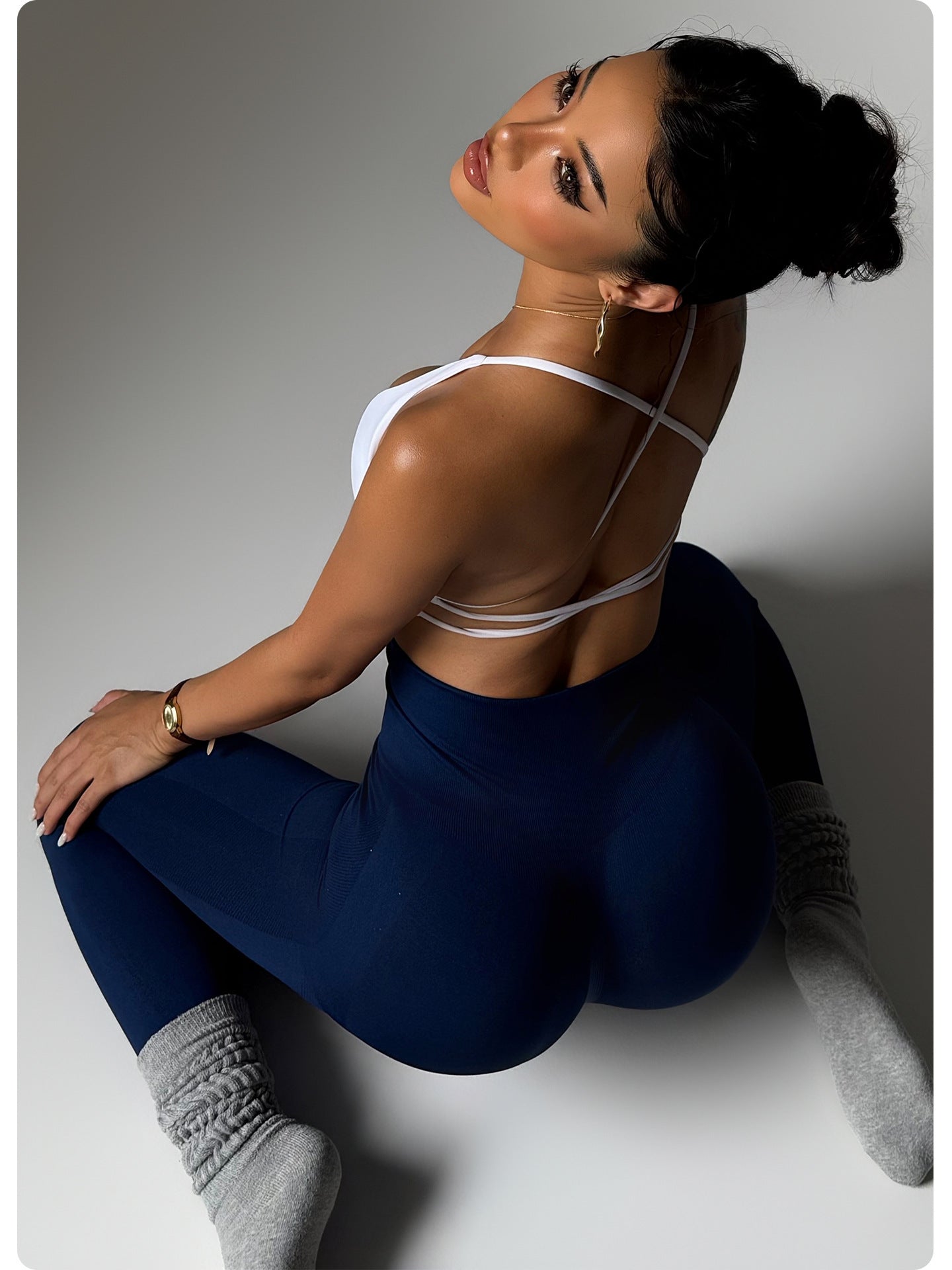 Women's Seamless High Waist Quick-drying Hollow Hip Raise Yoga Pants